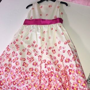 Little girls dress